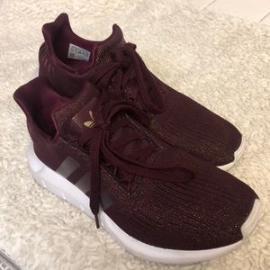 maroon glitter adidas